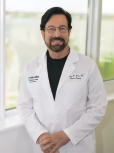 Dr. Fredric M. Barr, M.D., F.A.C.S